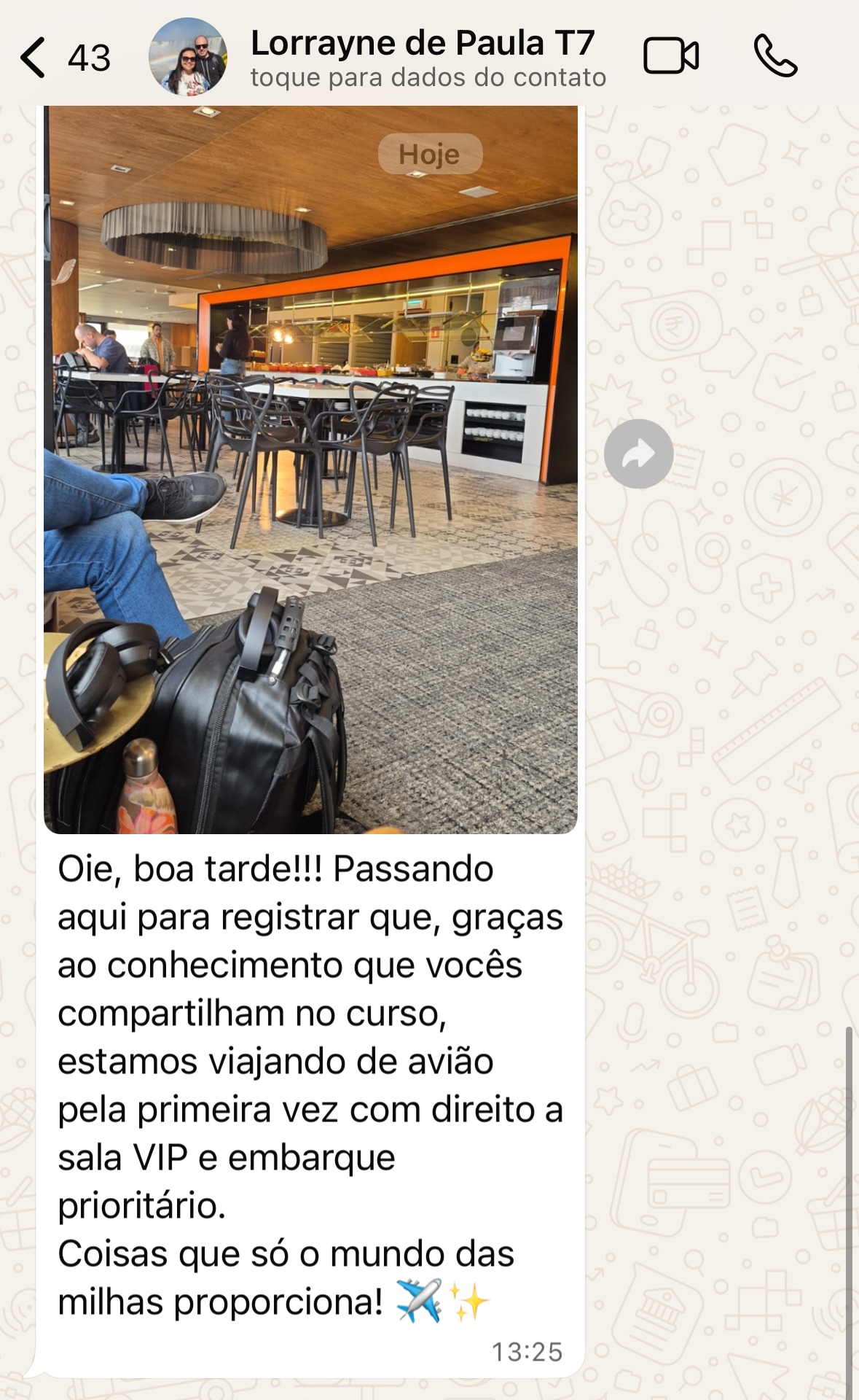 Depoimento sobre a primeira viagem de avião com sala VIP e embarque prioritário